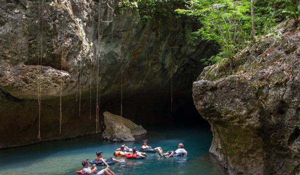 fort-george-hotel-spa-belize-experiences-cavetubing